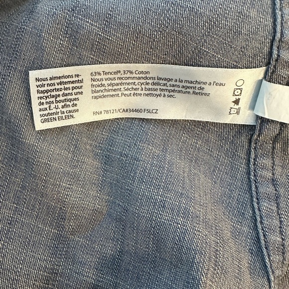The Fisher Project Chambray Shirt Women M Blue Denim High Low Coastal Minimal - Picture 3 of 7